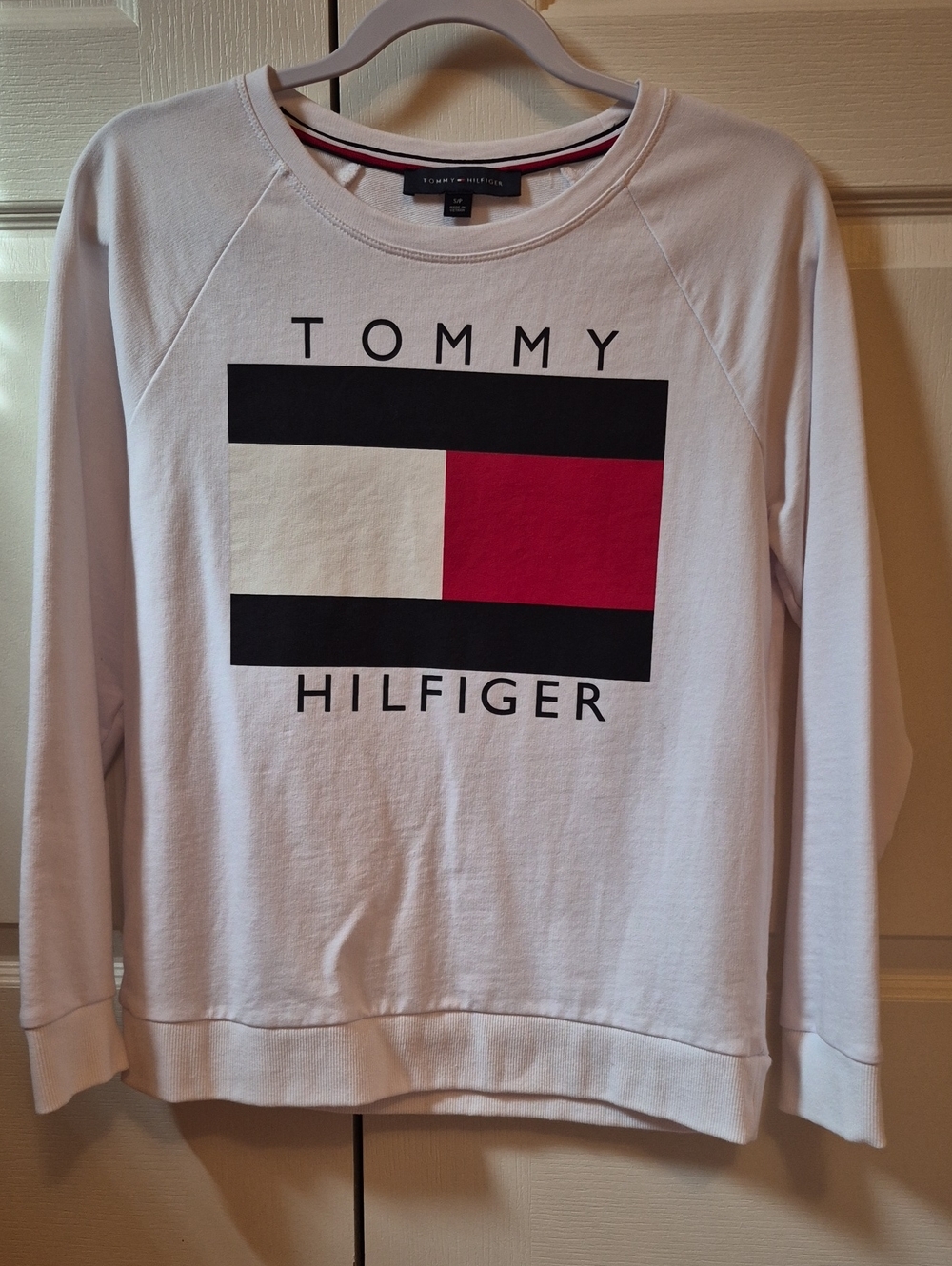 Tommy Hilfiger White Crewneck Sweatshirt with Red and Black Logo